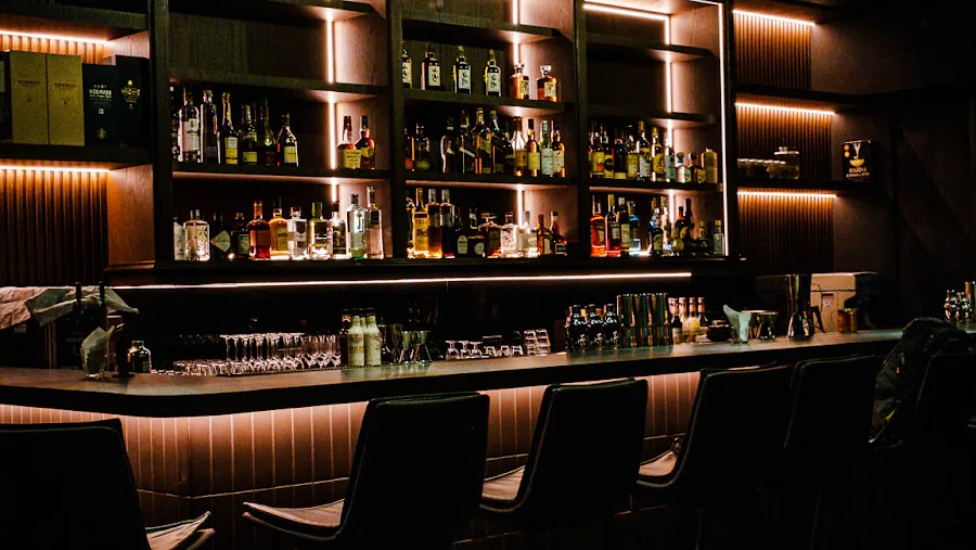 Bar Exit/Nice Dog店面照片