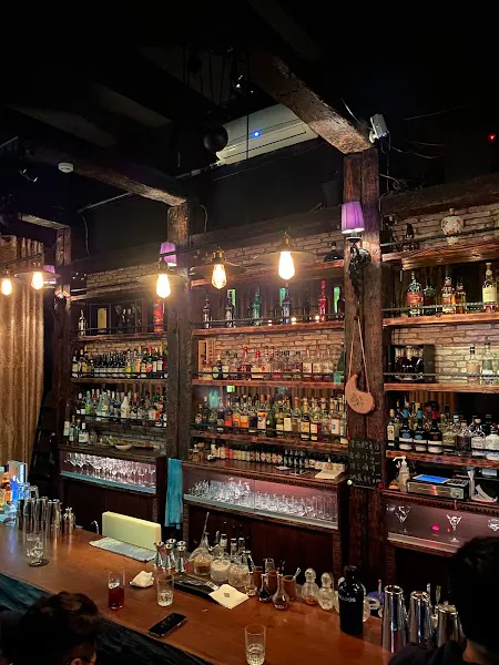 Bar 藏 / Bar Hide店面照片