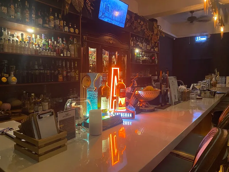 BAR SPEAKEASY 季店面照片