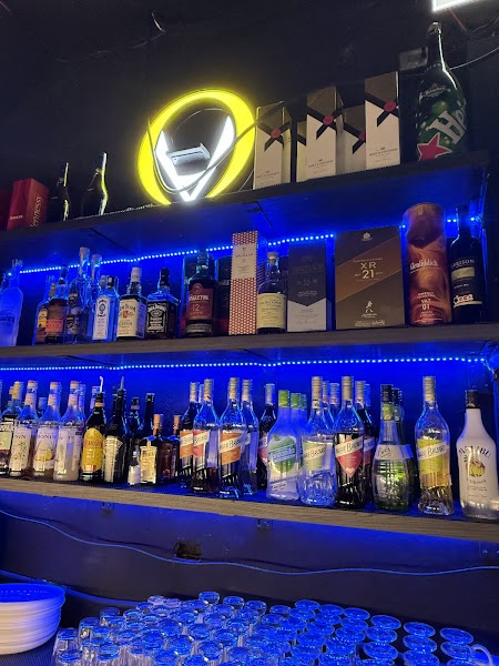OHANA VIBE BAR 歐哈娜酒吧店面照片