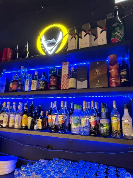 OHANA VIBE BAR 歐哈娜酒吧店面照片