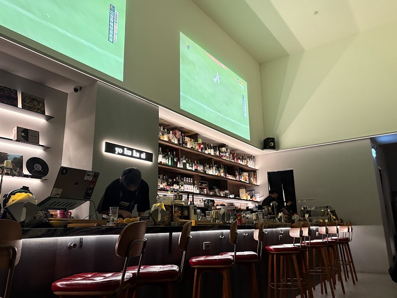 夜更かしBar店面照片
